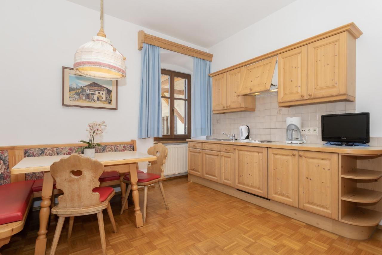 Appartements Eppanerhof Appiano Sulla Strada Del Vino Luaran gambar