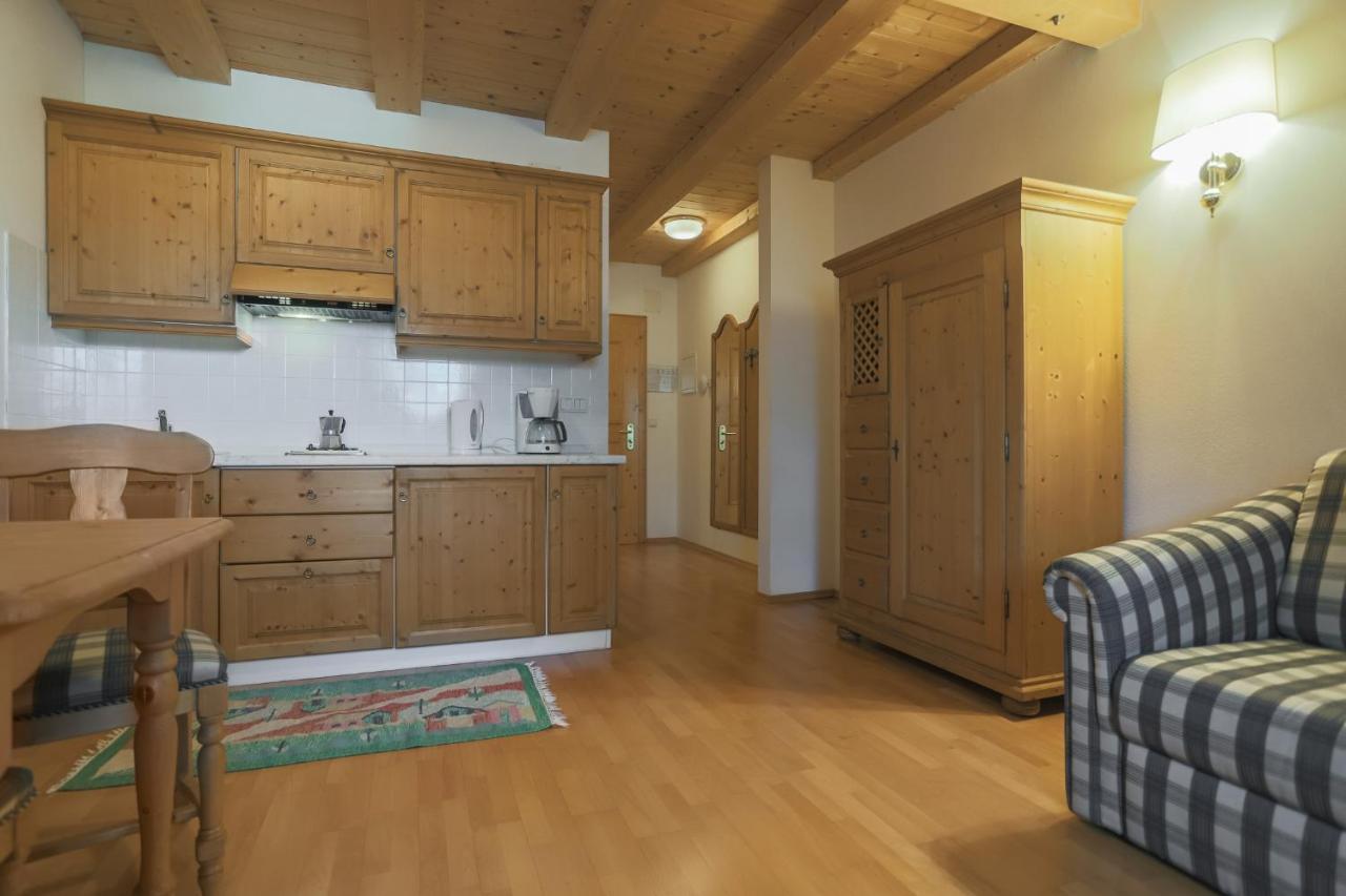 Appartements Eppanerhof Appiano Sulla Strada Del Vino Luaran gambar