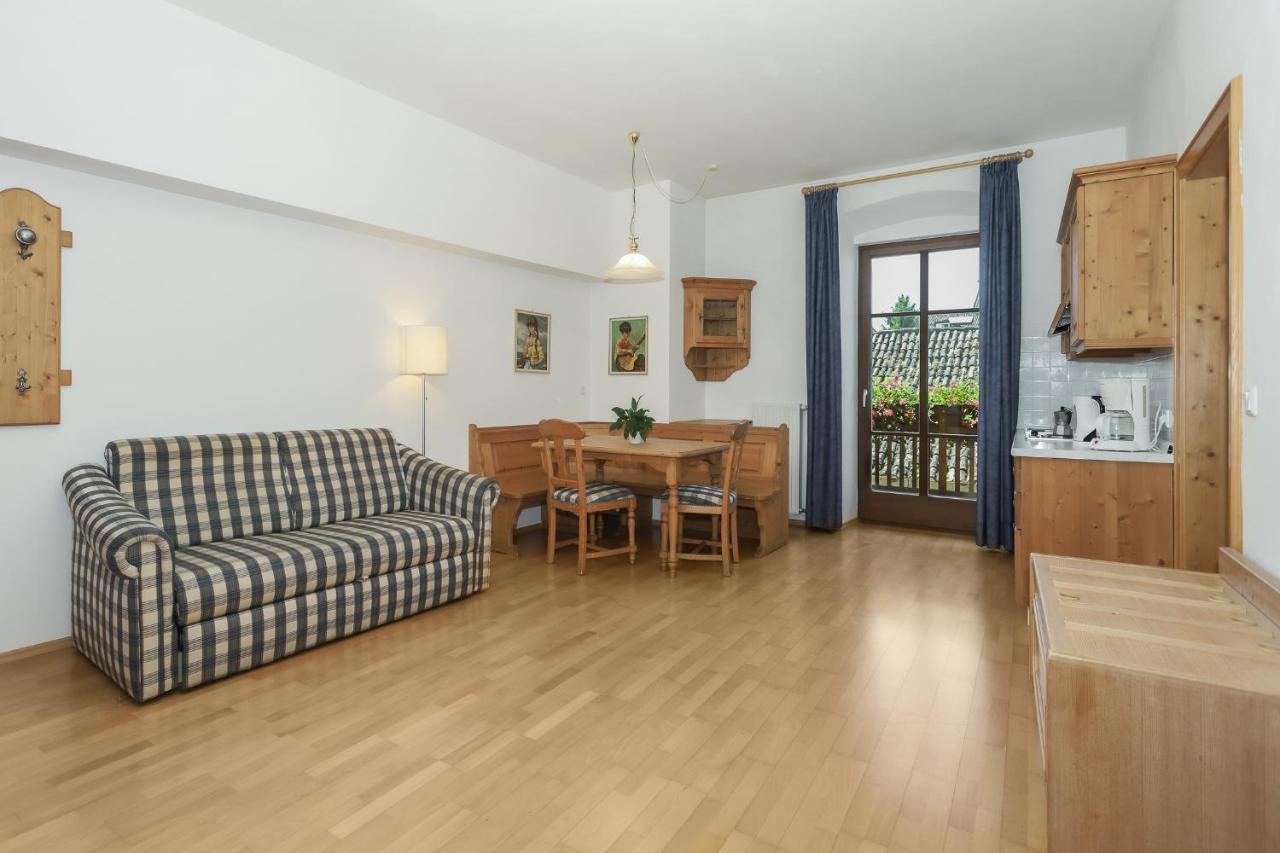 Appartements Eppanerhof Appiano Sulla Strada Del Vino Luaran gambar